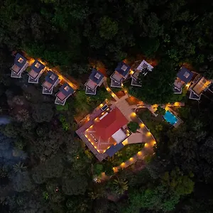 Maram Resort